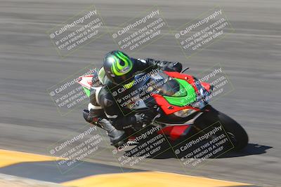 media/Oct-01-2023-SoCal Trackdays (Sun) [[4c570cc352]]/Bowl (1020am)/